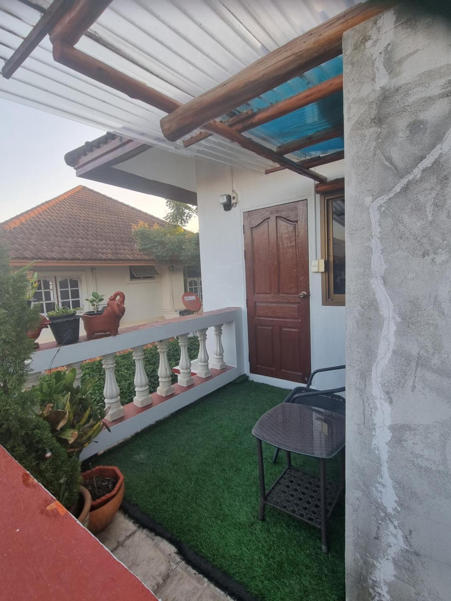 Hom Baan Chiang Mai Hotel Eksteriør billede