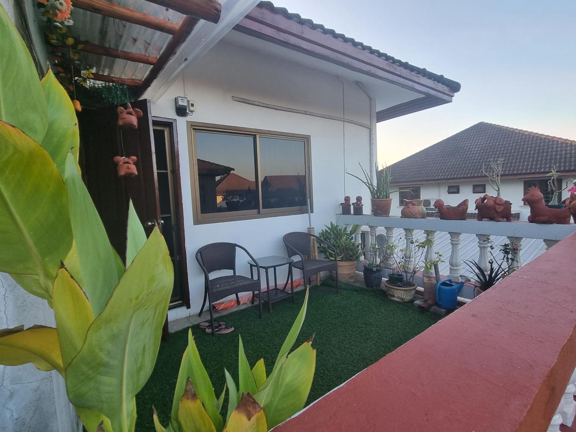 Hom Baan Chiang Mai Hotel Eksteriør billede