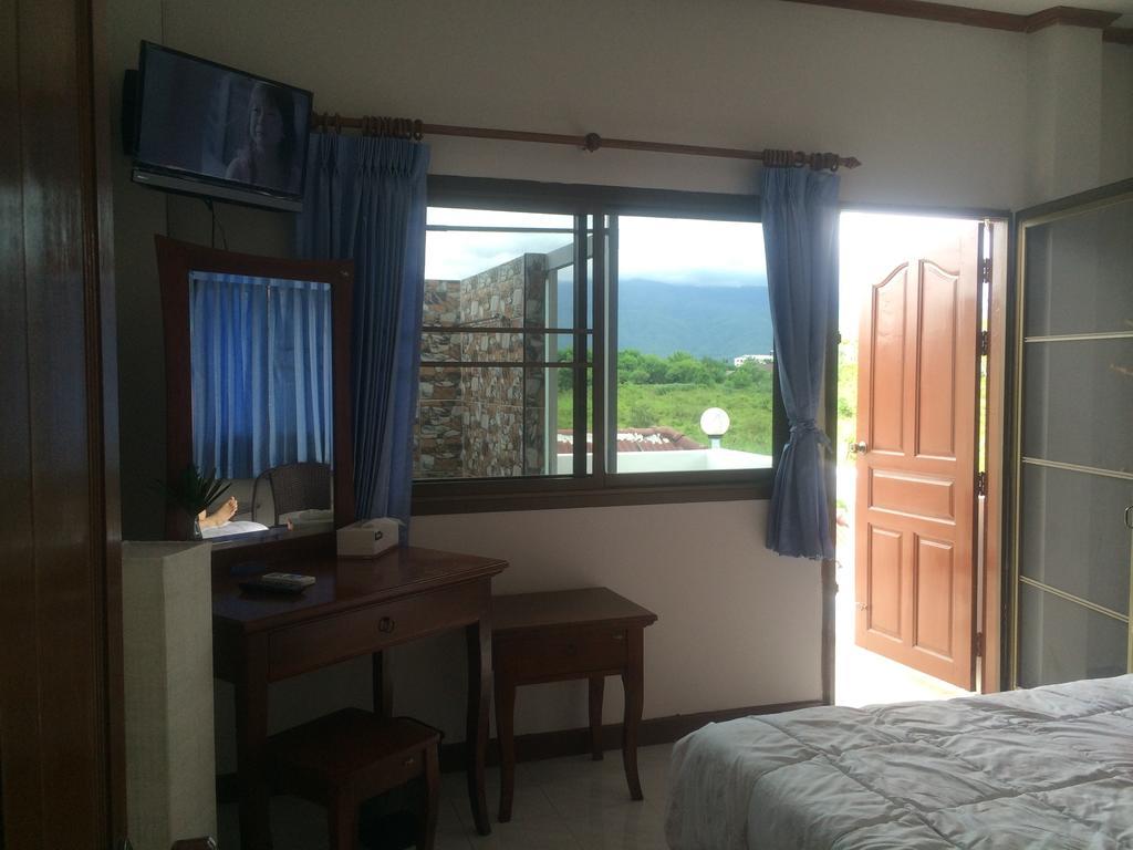 Hom Baan Chiang Mai Hotel Værelse billede